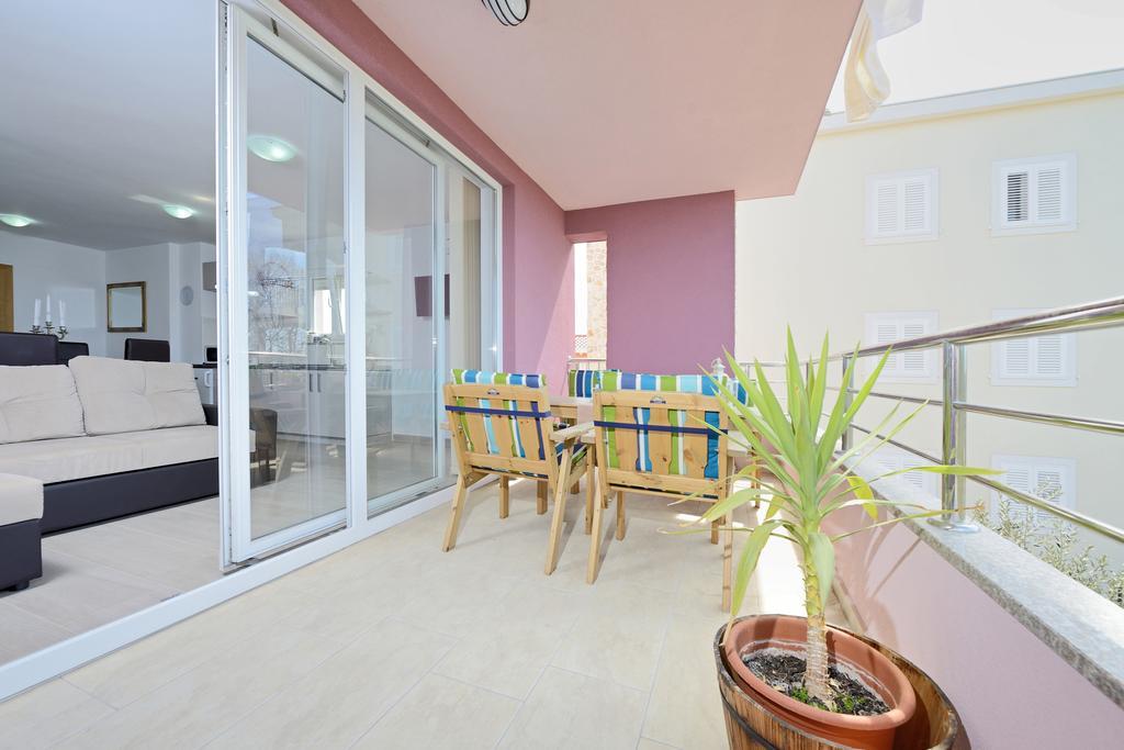 Apartments Karla 比比涅 客房 照片