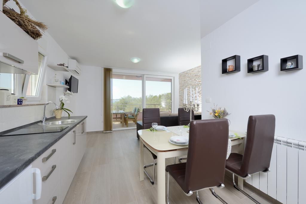Apartments Karla 比比涅 客房 照片